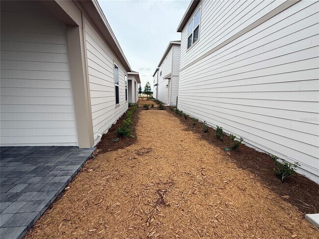 Building Photo - 2949 Sailhouse Dr