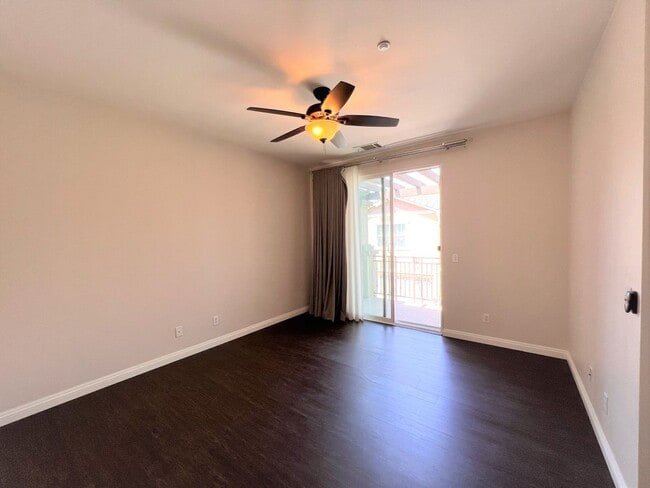 Building Photo - Beautiful 2 Bedrooms, 2 Baths Condominium with Attached Garage in Rancho Cucamonga.