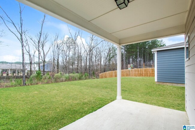 Building Photo - 173 Chelsea Park Rd