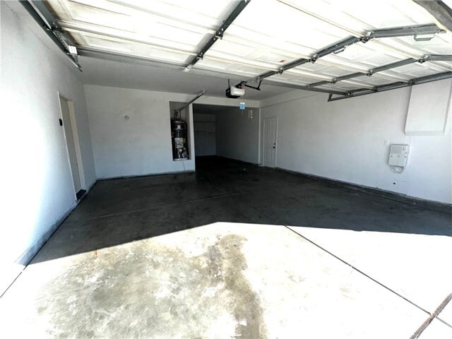 Building Photo - 14530 Phoenix St