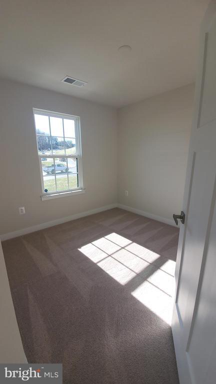 Building Photo - 1001 Rampart Dr
