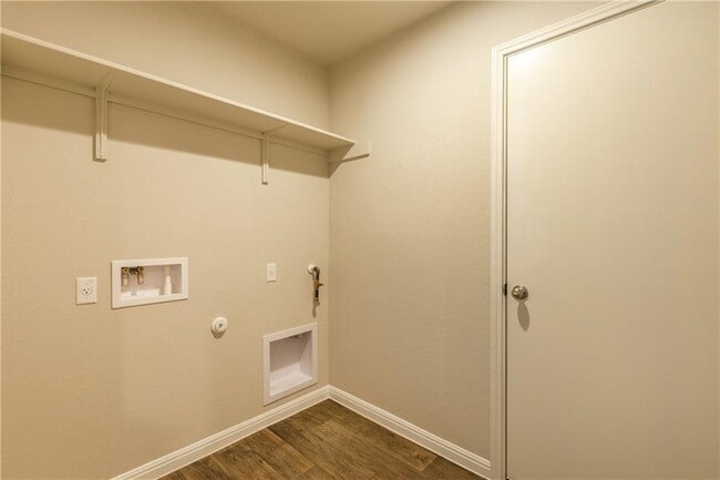 Building Photo - 612 Roaring Fork Ln