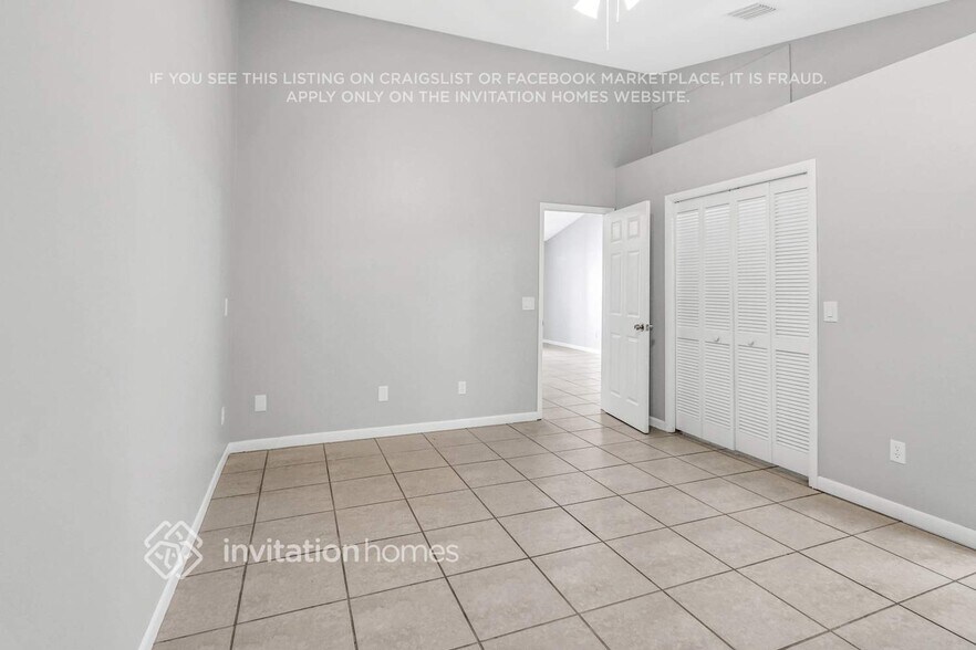 Building Photo - 11203 Shadybrook Dr