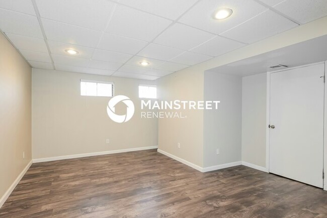 Building Photo - 3620 Ange Dr
