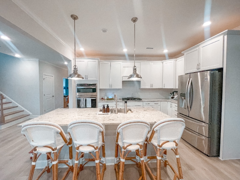 Building Photo - 121 Sweet Briar Ln