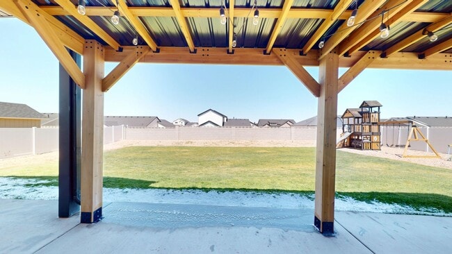 Building Photo - 4 Bedroom Home with 3 Car Garage in Enoch