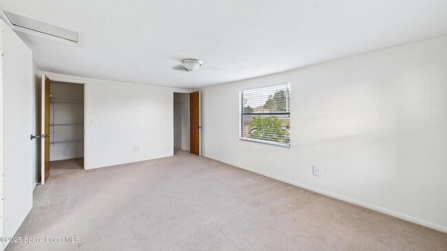 Building Photo - 106 Sunrise Ave