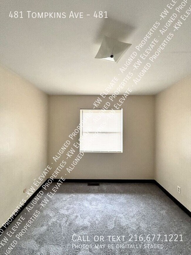 Building Photo - 481 Tompkins Ave