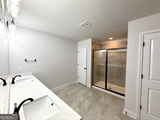 Building Photo - 315 Hudson Chase Ct