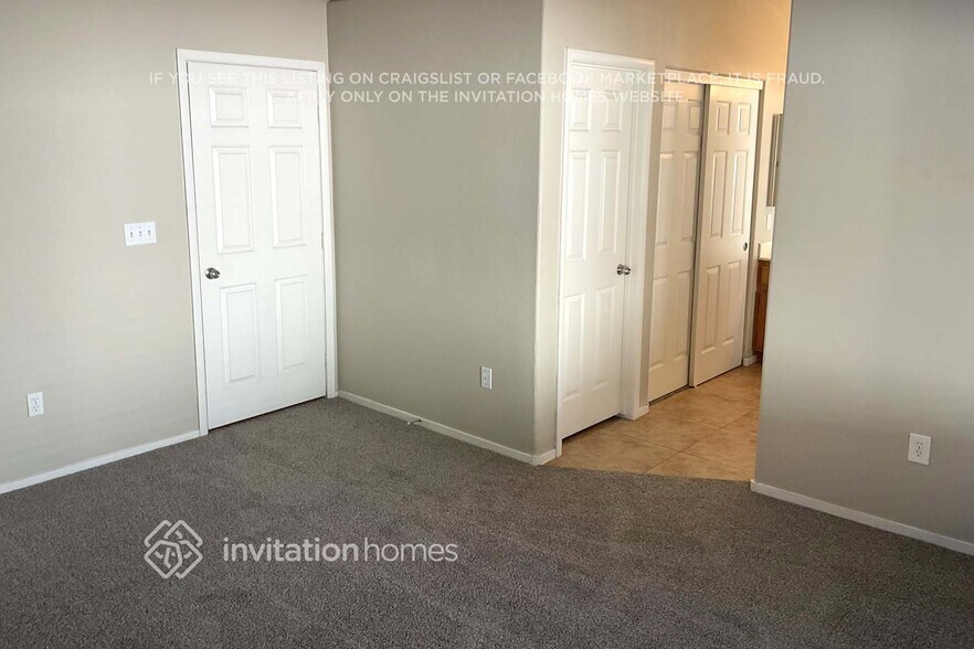 Building Photo - 8036 Radigan Ave