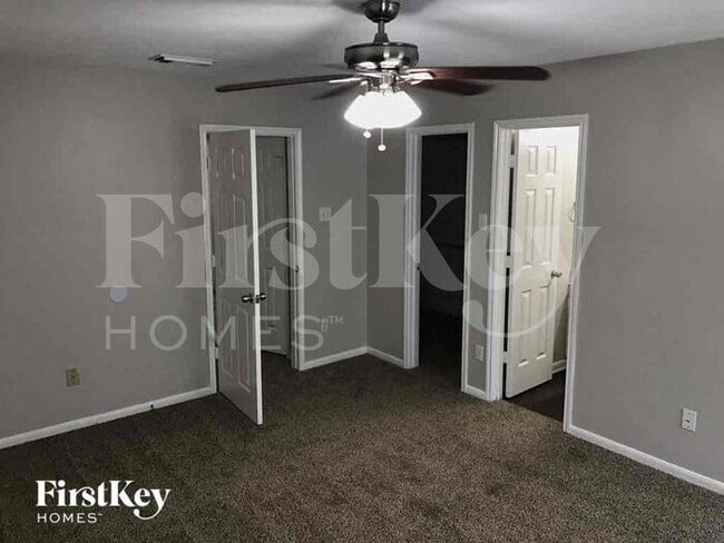 Building Photo - 17919 Greenbriar Park Dr