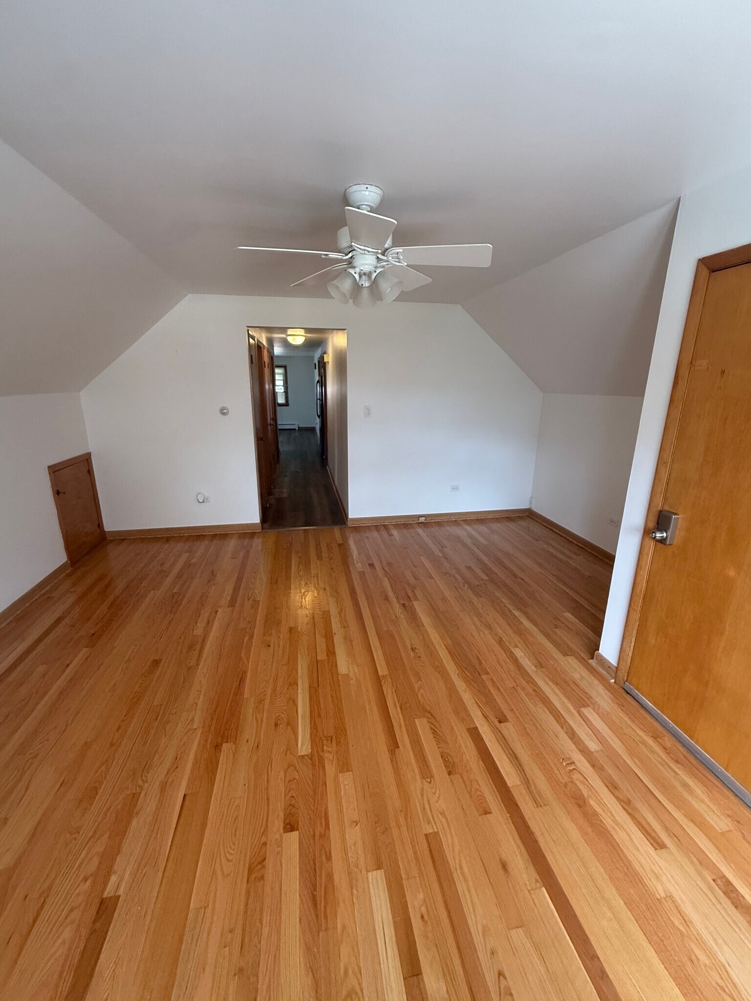 Building Photo - 4338 S Komensky Ave