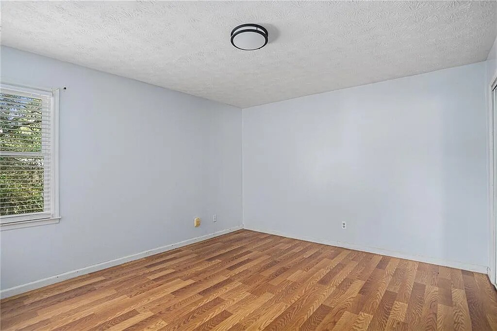 Building Photo - 3660 Eagle Woods Cir