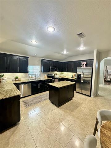 Building Photo - 3025 Buckthorn Ln