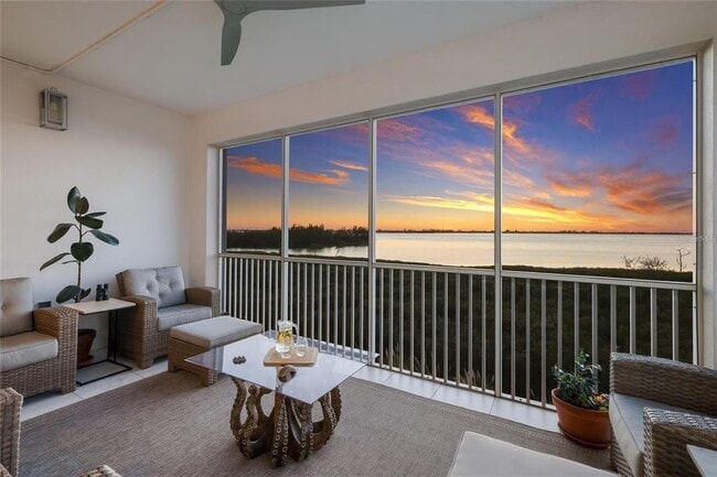 Building Photo - 376 Aruba Cir