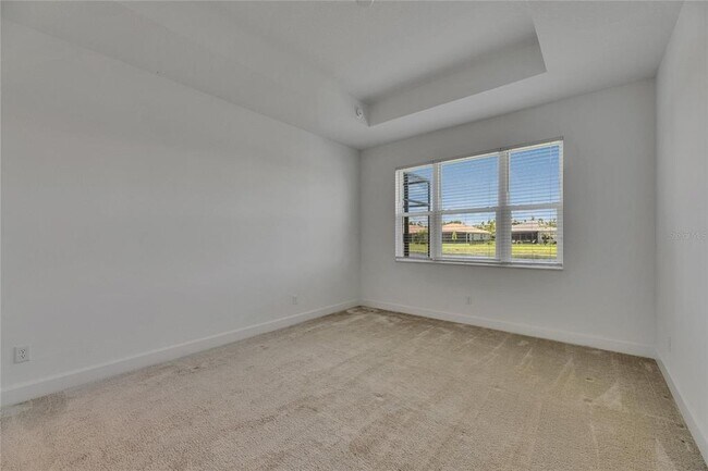 Building Photo - 4915 Sienna Isles Ave