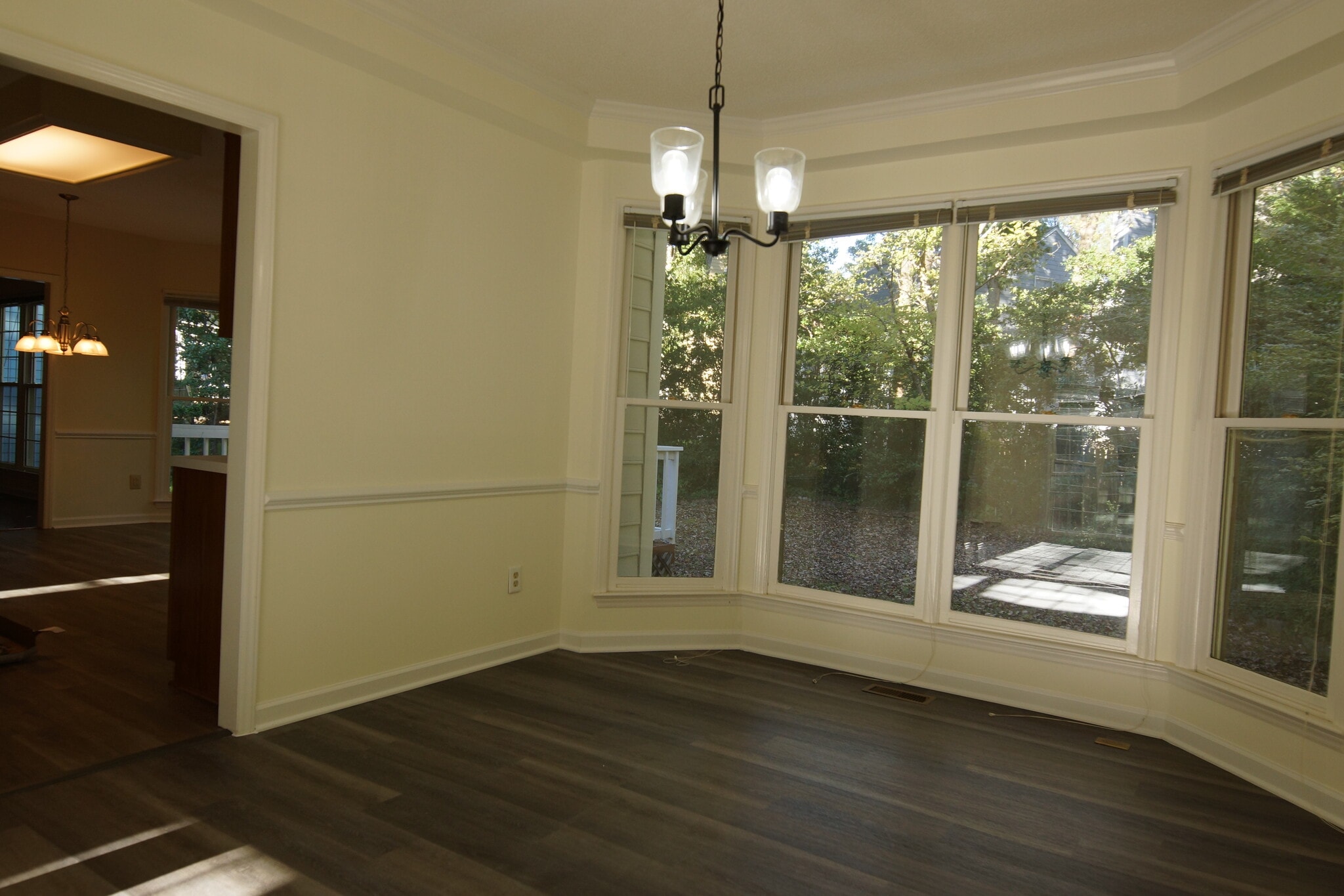 Building Photo - 204 Swiss Lake Dr