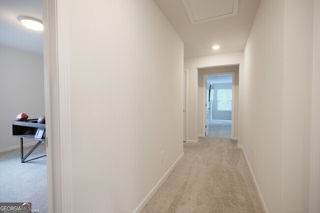 Building Photo - 2798 Morgan Spring Trail