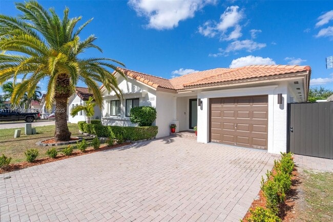 Building Photo - 15057 SW 32nd St