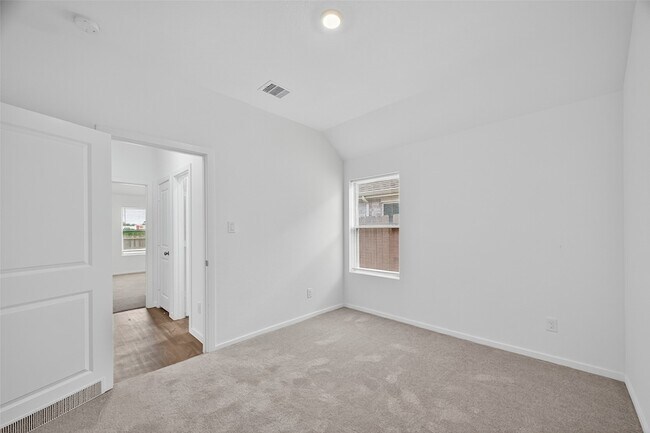Building Photo - 3013 Myrtle Bch Ln