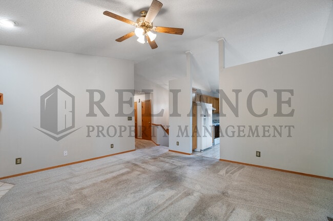 Building Photo - 11902 W Jamesburg St