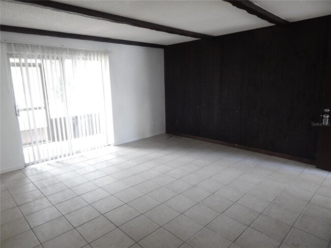 Building Photo - 4739 Avon Ct
