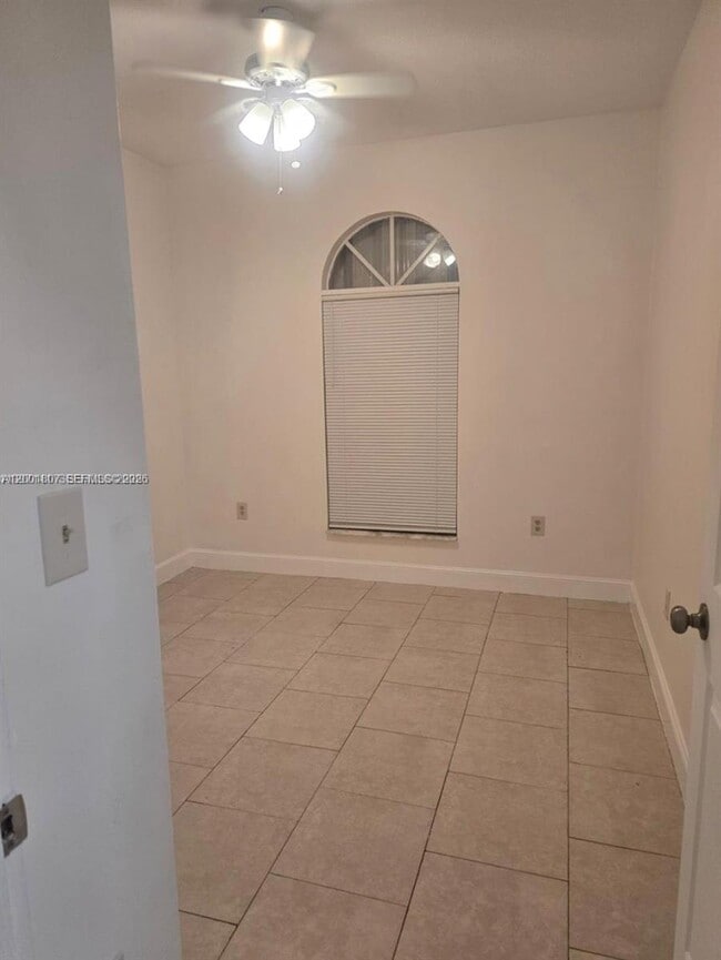 Building Photo - 9740 NW 5th Ave