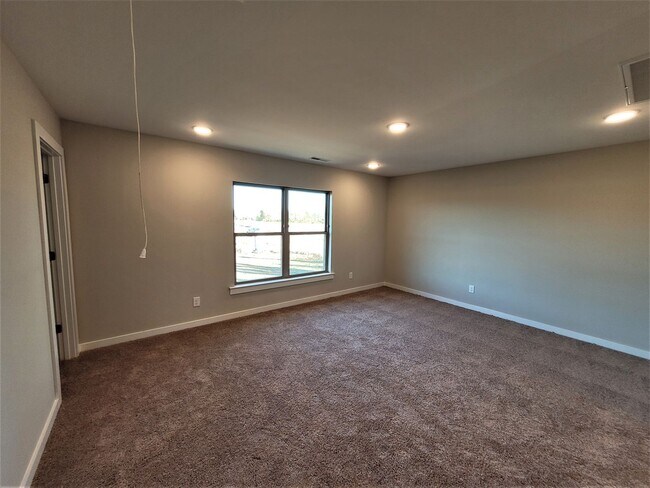 Building Photo - Home for Rent in New Market, AL!!! View with 48 Hours Notice!