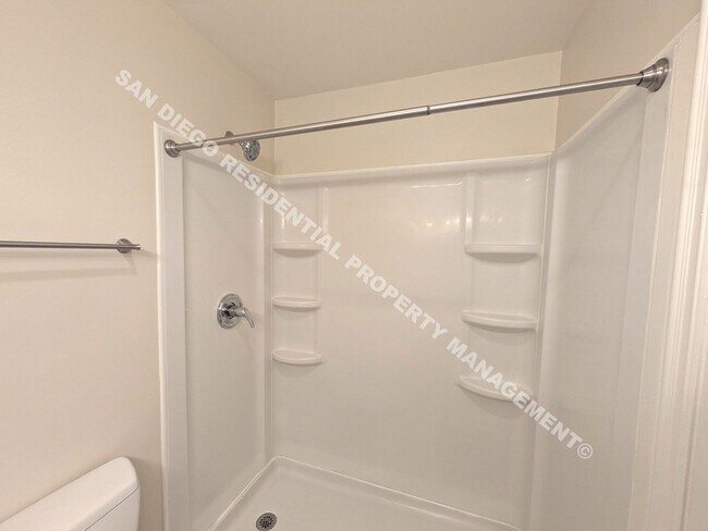 Building Photo - Charming Studio near PB, the Bay & the Cove