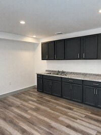 Building Photo - 3933 Ohio St