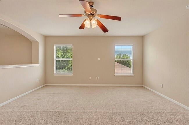 Building Photo - 4489 Western Lake Dr
