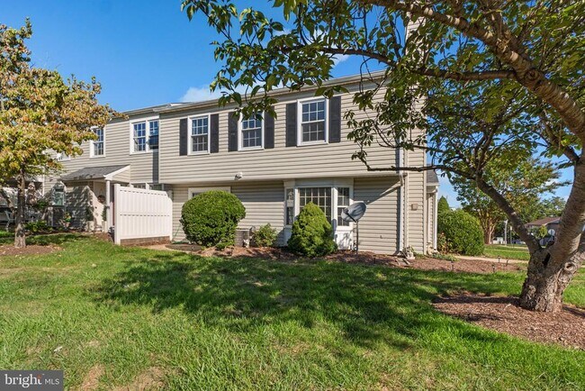 Building Photo - 1225 Danielle Dr