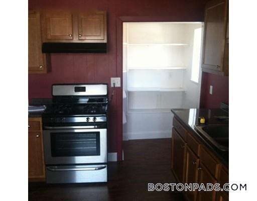 Building Photo - 289 Chelsea St