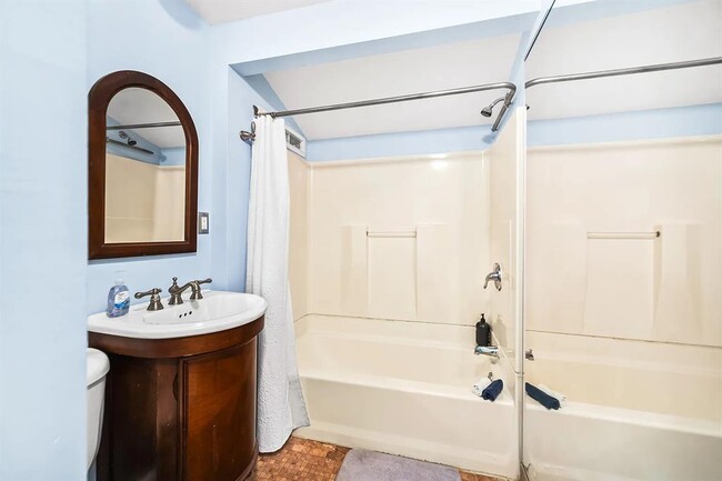 Building Photo - 4812 Avenue G Ave