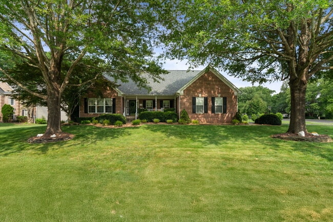 Primary Photo - ***Amazing opportunity to rent this beauti...