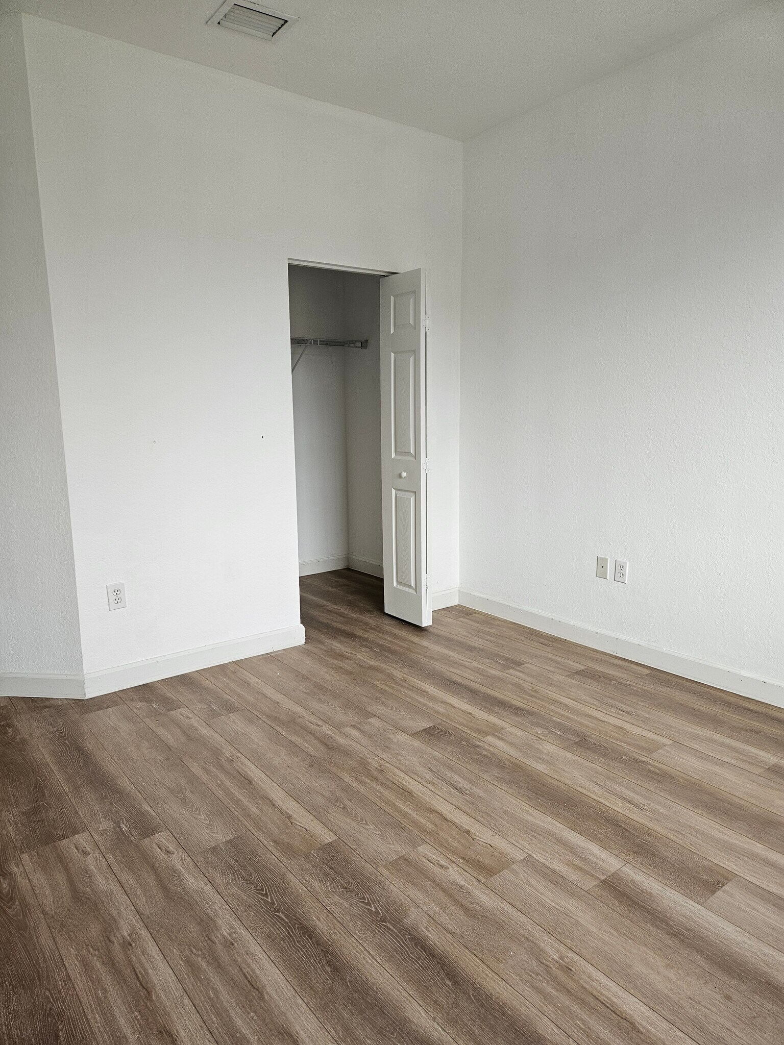 Building Photo - 12819 SW 135th Ter