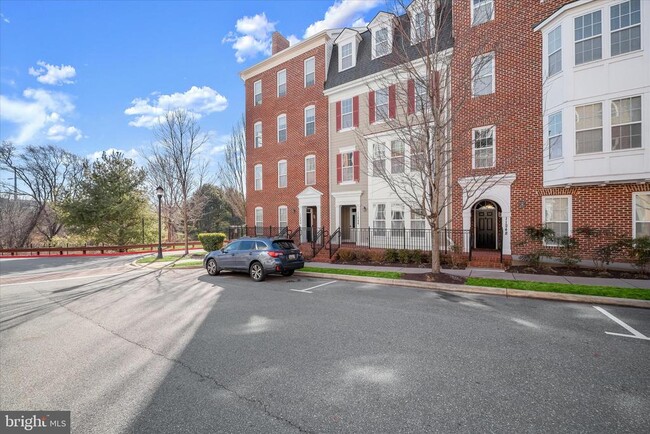 Building Photo - 11246 Chase St