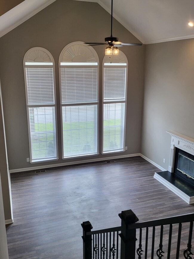 Building Photo - 5537 Oak Chase Dr