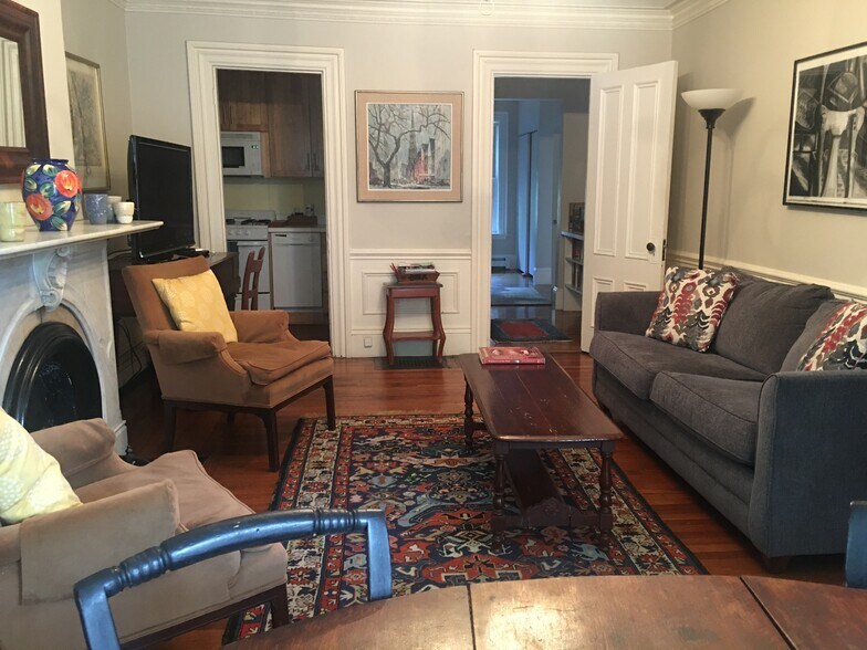 Building Photo - 19 Braddock Park