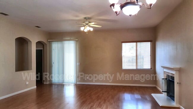 Building Photo - 6624 Capwell Way