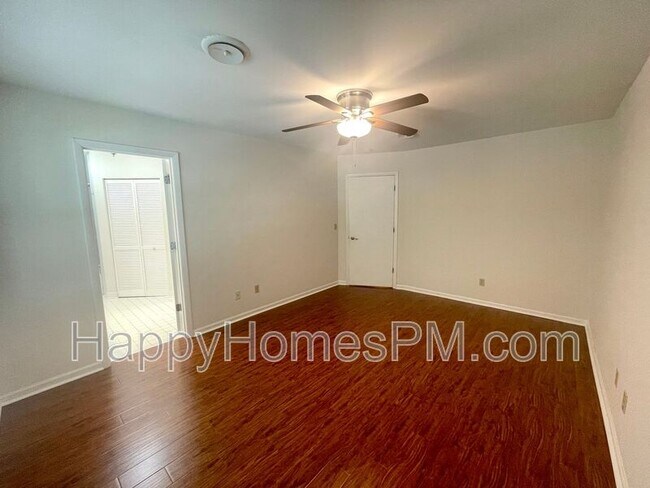 Building Photo - 1125 Monaco Dr