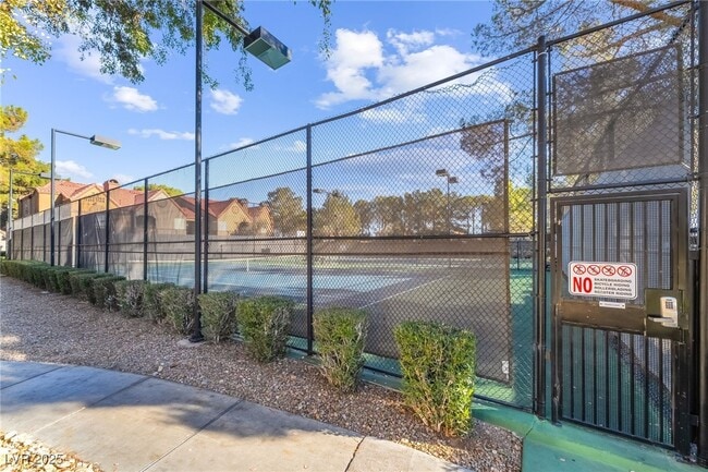 Building Photo - 2200 S Fort Apache Rd