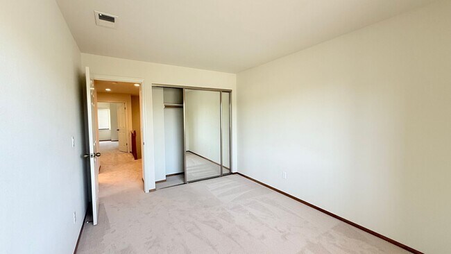Building Photo - 223 Tipperary Lane -30% Rental Fee
