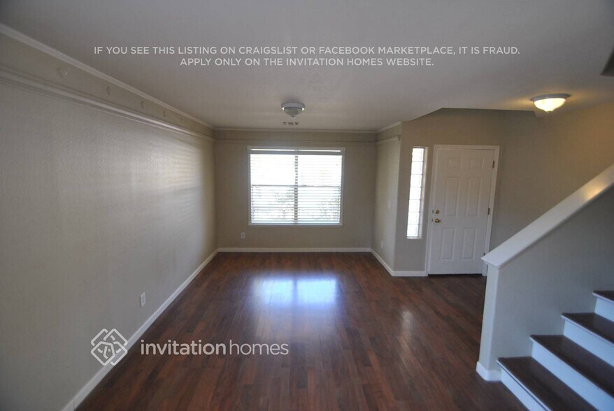 Building Photo - 2605 N 128th Ln