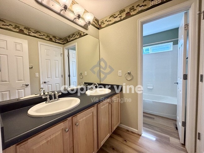 Building Photo - 3552 W 125th Dr
