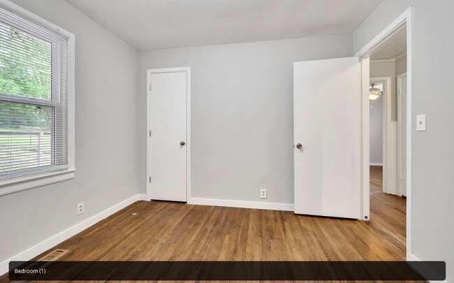 Building Photo - 624 Westboro Dr