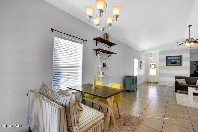 Building Photo - 3220 Scarlet Point Dr