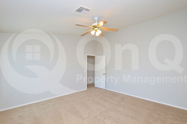 Building Photo - 287 E Sheffield Ct