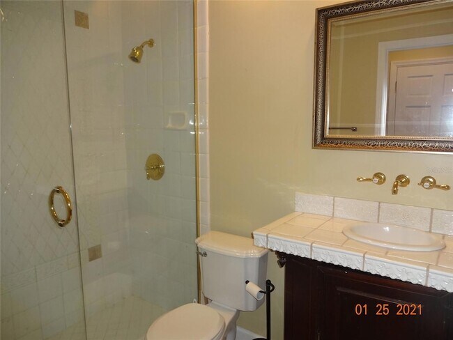 Building Photo - 1144 Delaney Ave