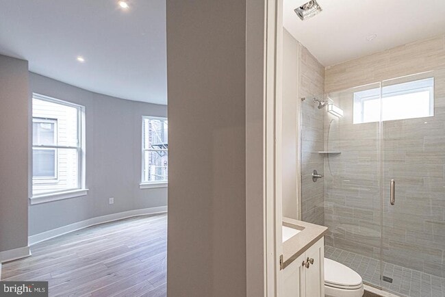 Building Photo - 5412 Chancellor St